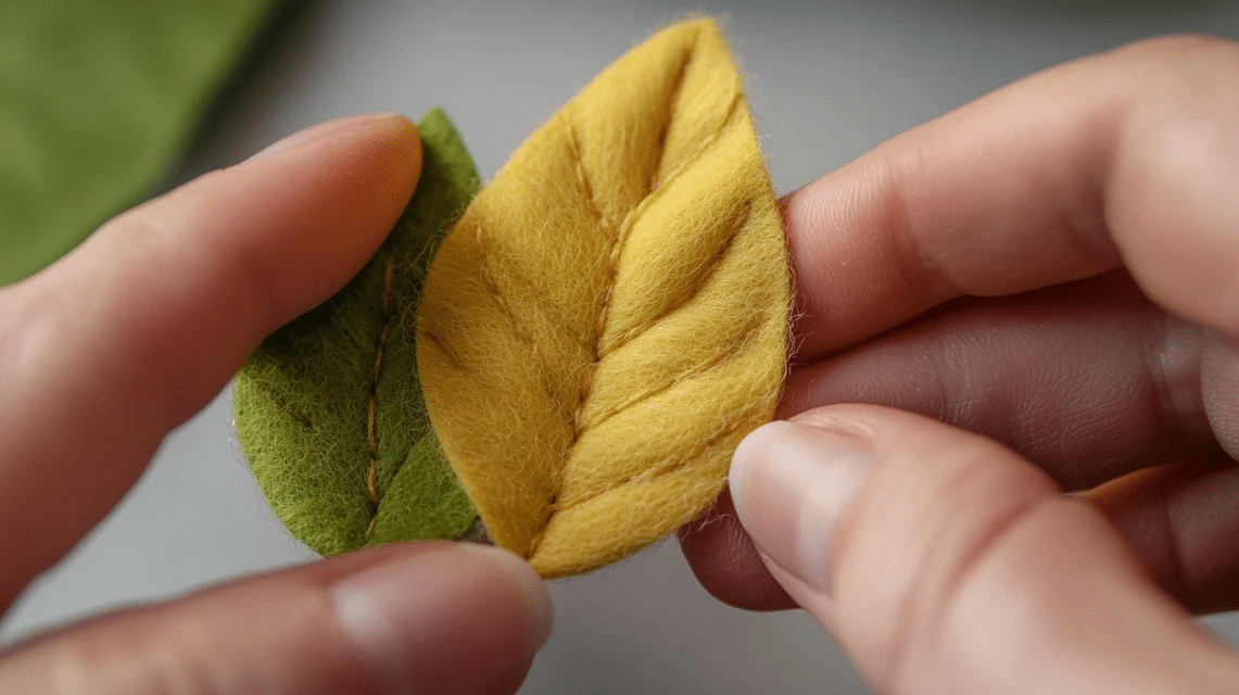 Step_4_Shape_and_Add_Texture_to_the_Leaves