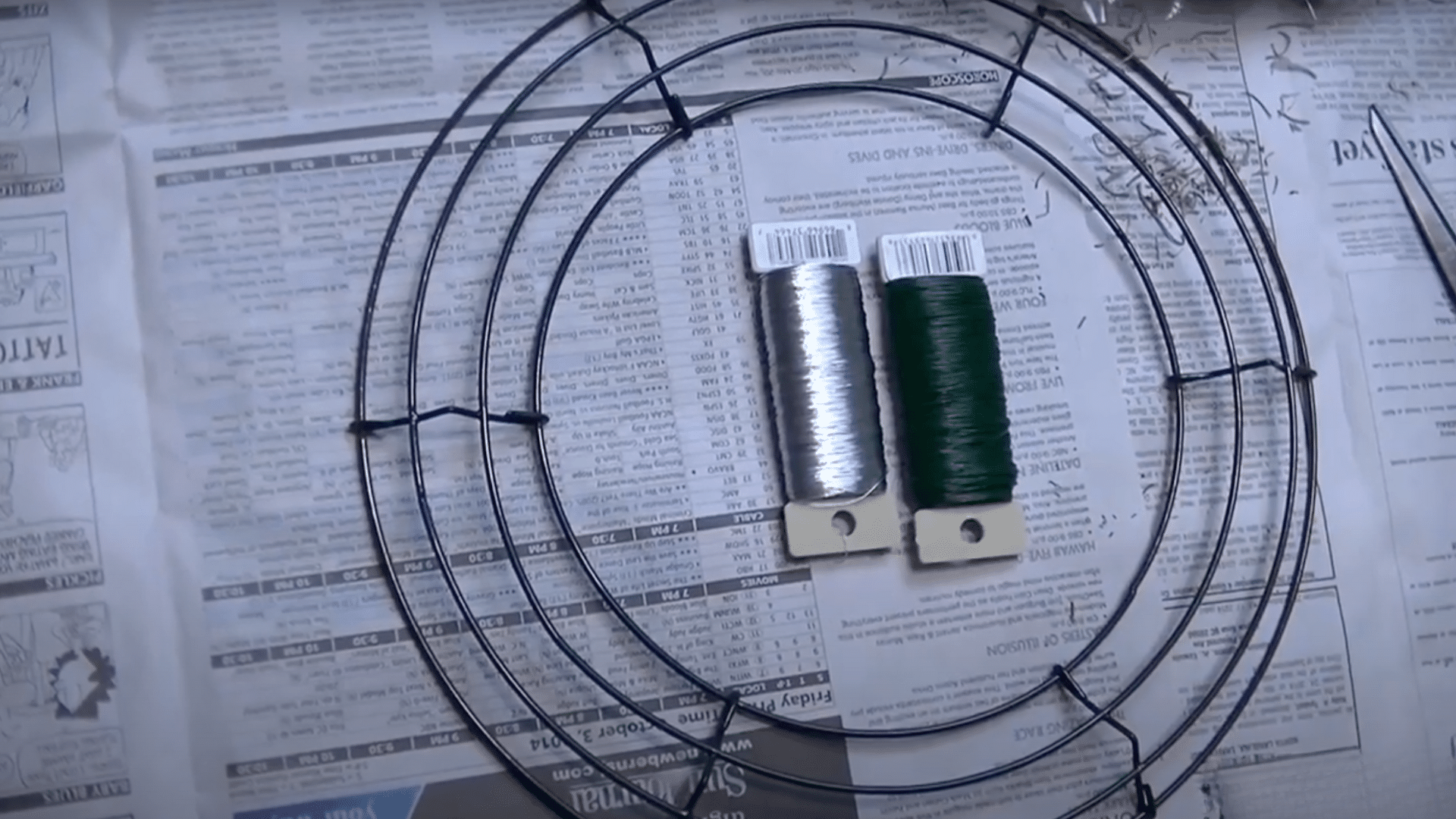 Step 2: Set Up the Wire Wreath Form