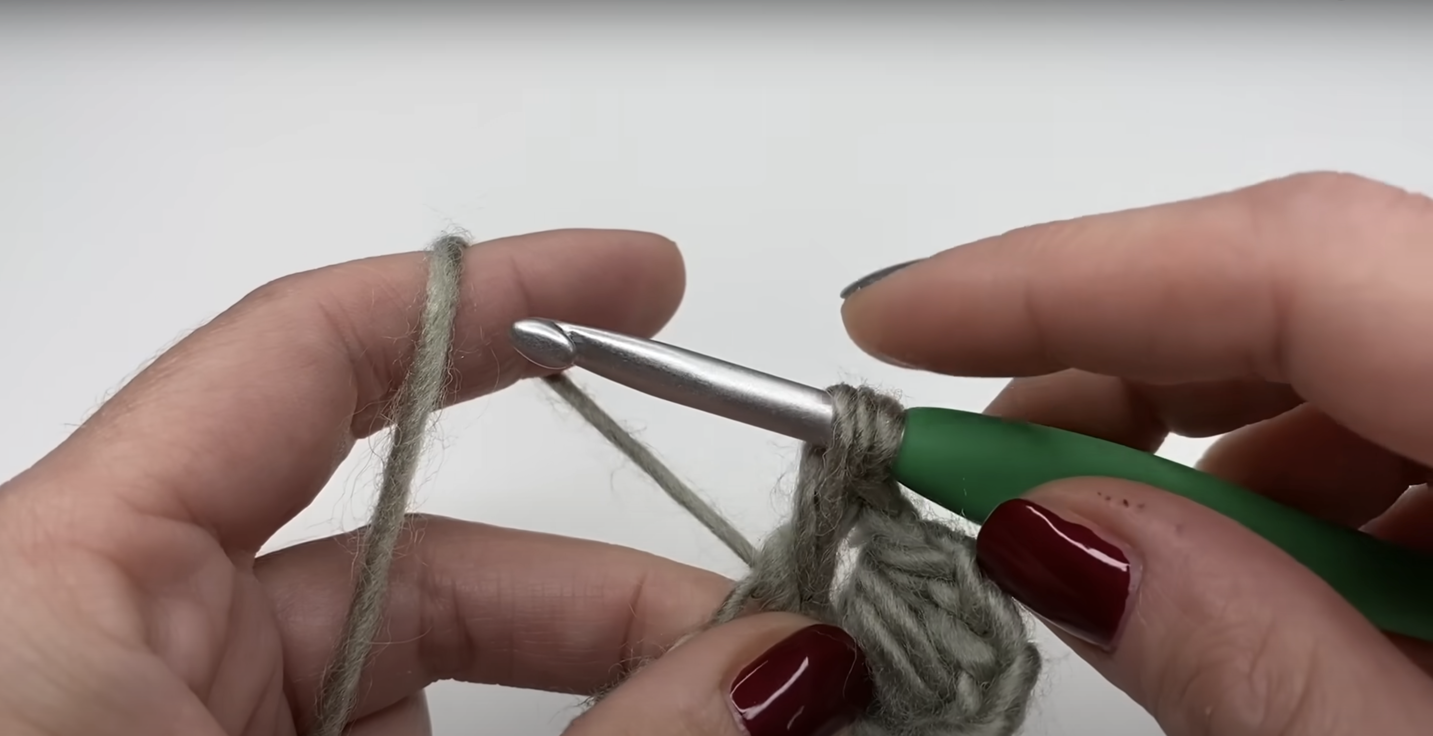 Create_the_First_Puff_Stitch