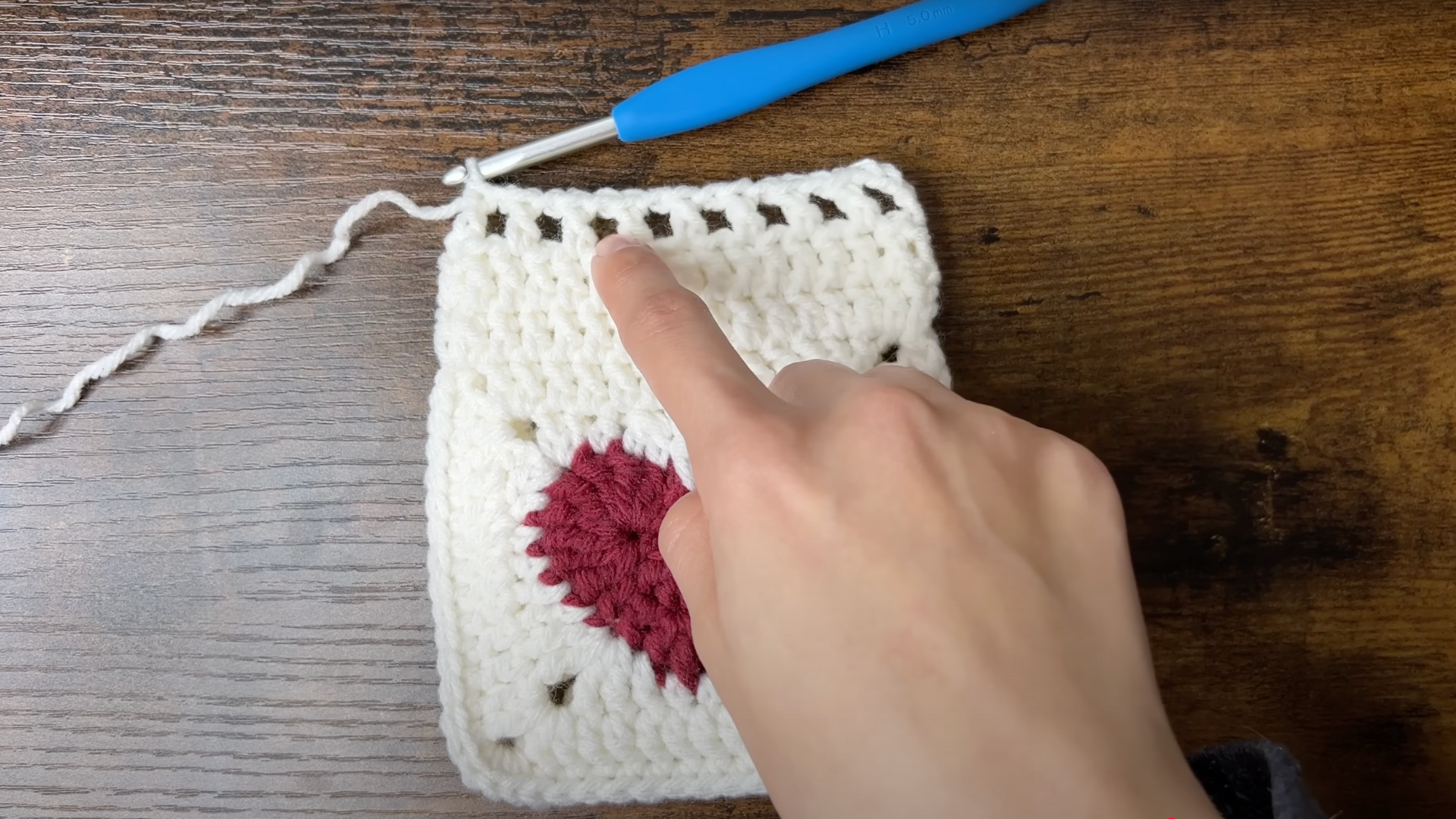 Crochet_the_Top_Edge_of_the_Bag