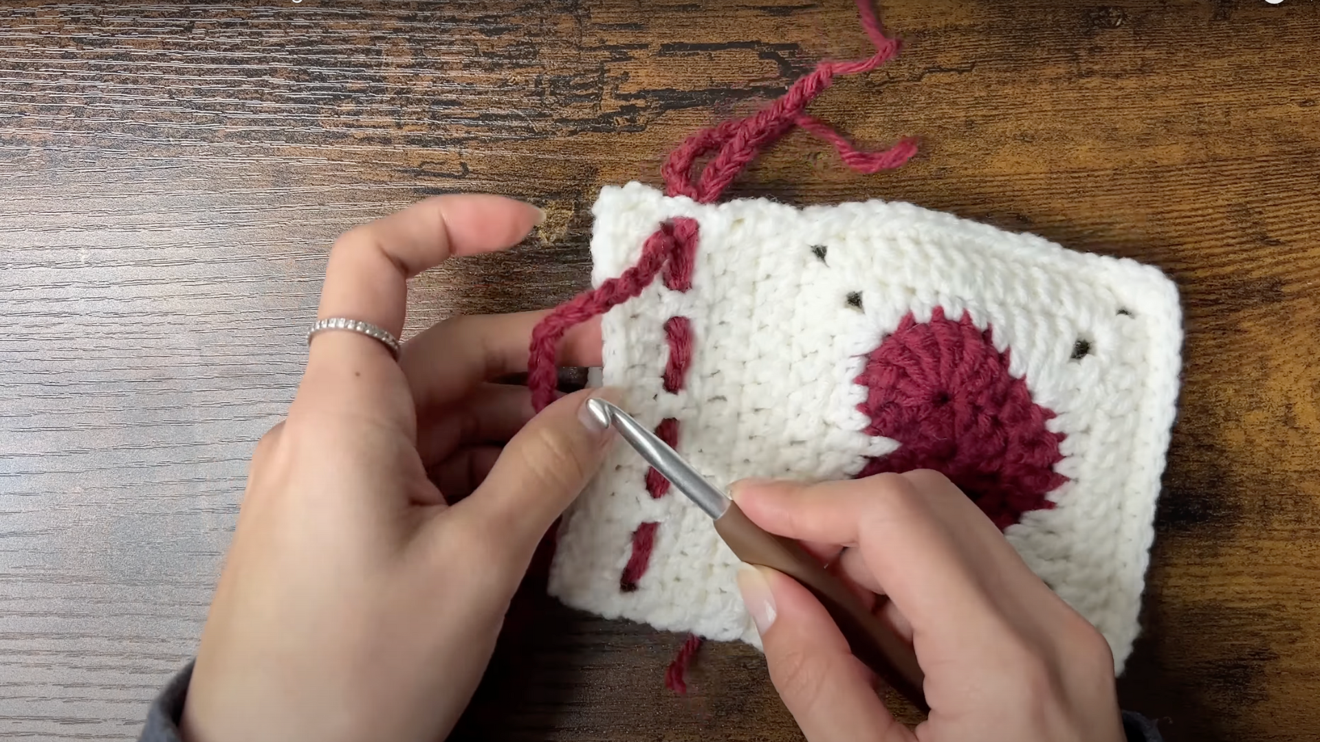 Make_and_Insert_the_Drawstrings