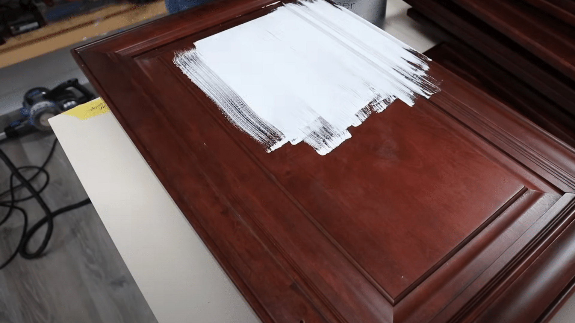 Choosing the Right Paint for a Smooth Finish