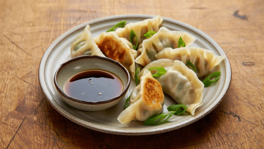 How to Make Delicious Pork and Shrimp Dumplings