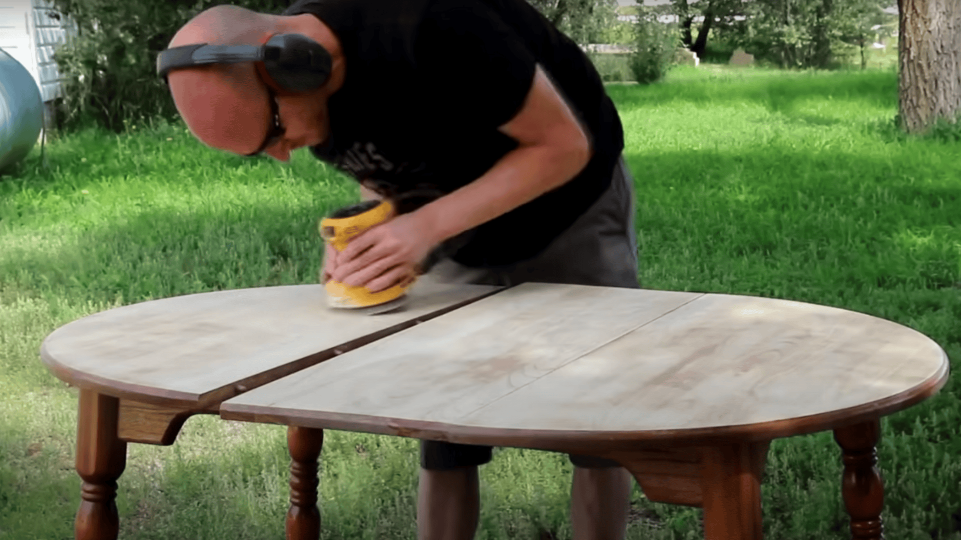 Sand the Tabletop