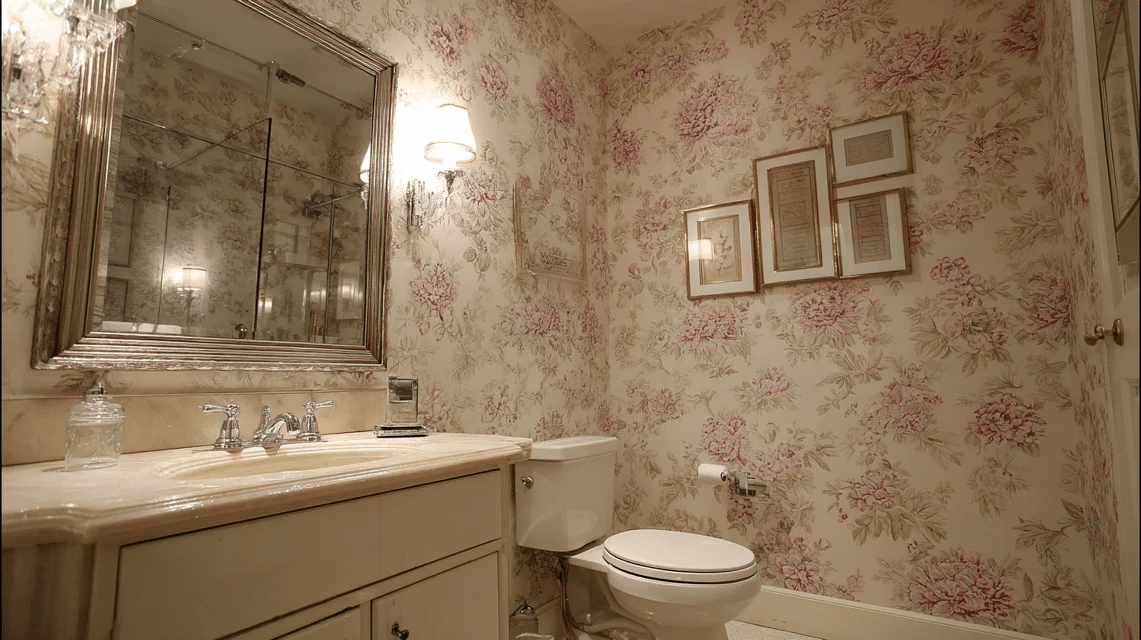 guest-bathroom-refresh-before