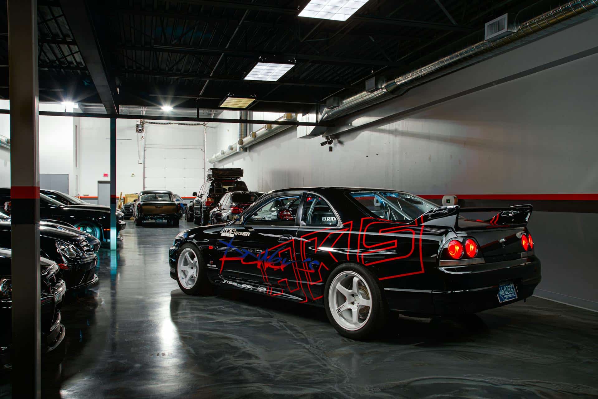 Smart Ways to Transform Unused Garage Space With High-Performance Design Elements