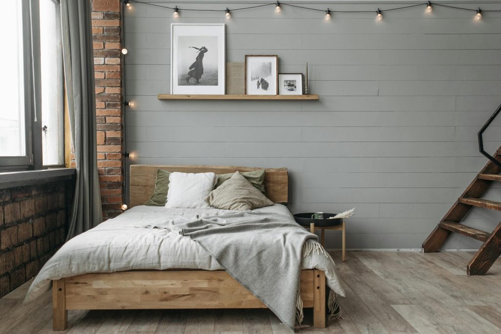 How to Create a Cozy Farmhouse Bedroom with Healthier Materials