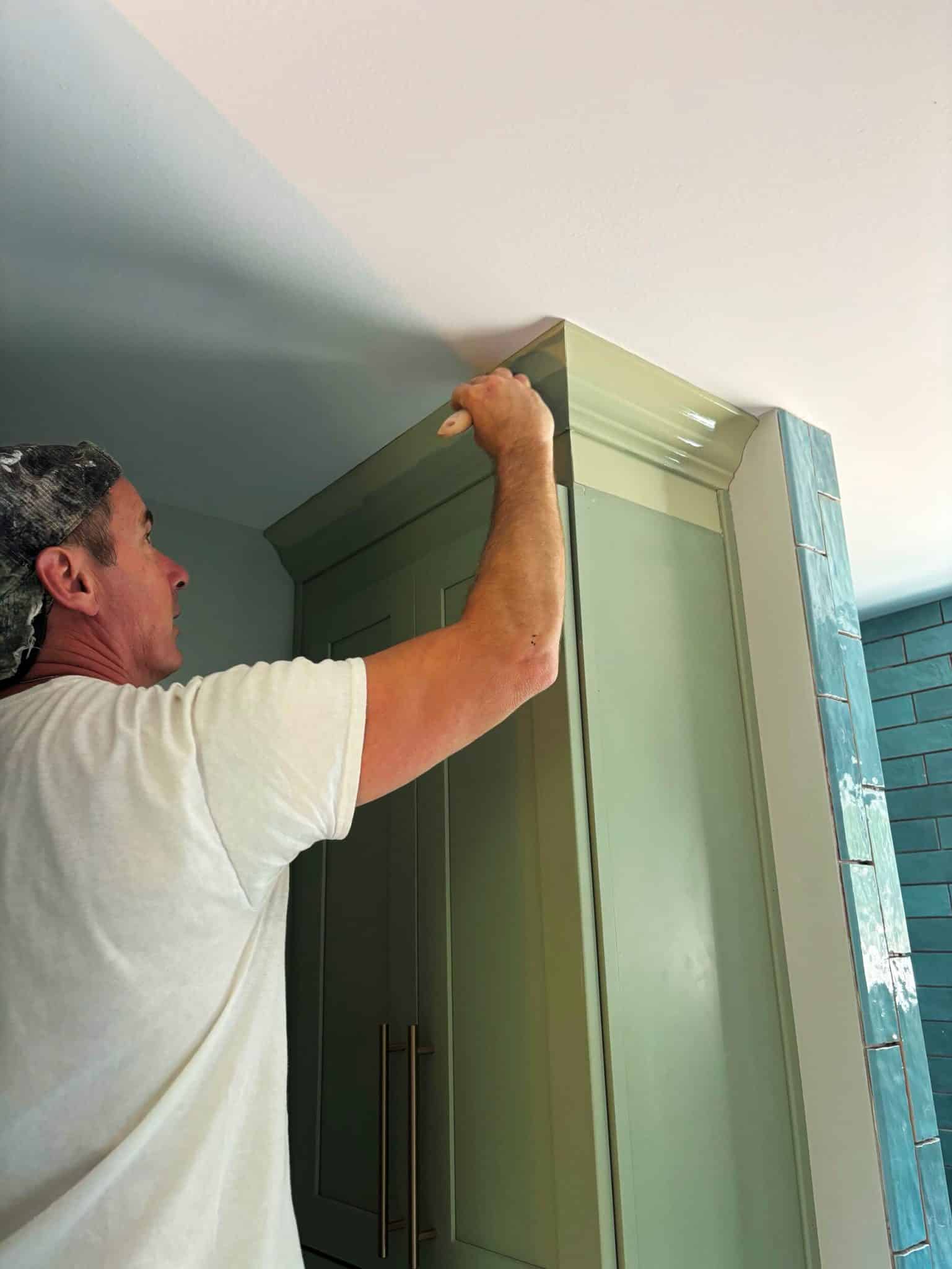 Which Colors and Materials Are Defining New Interior Design Trends?