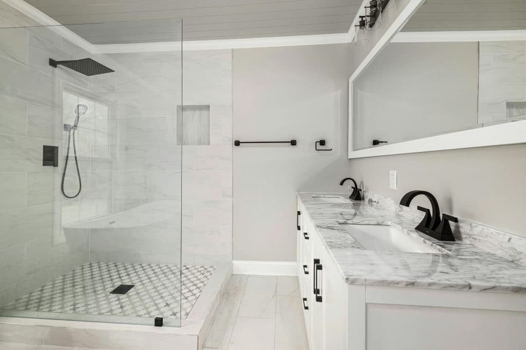 How to Plan a Modern Bathroom Upgrade Without Overspending in 202