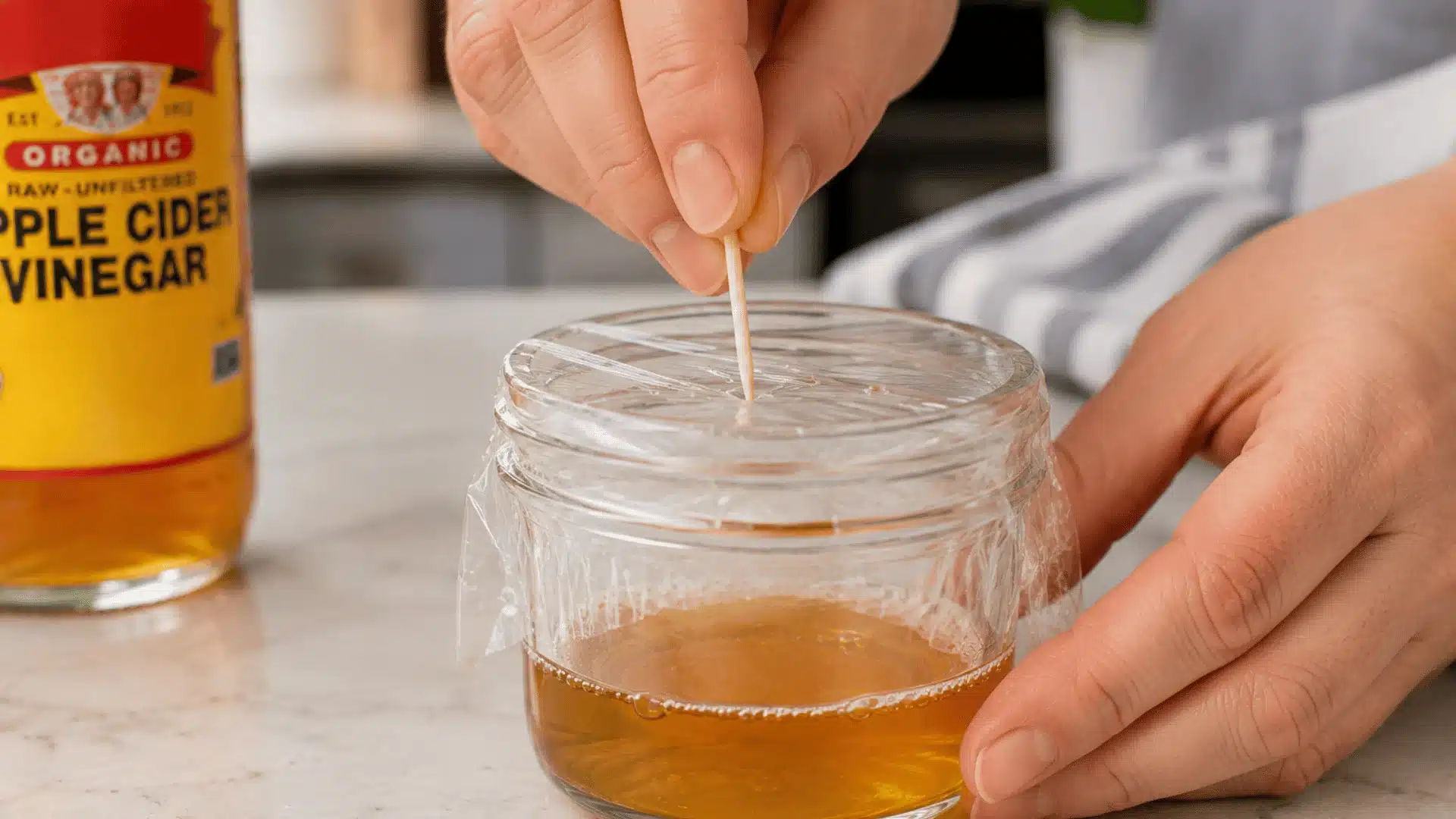 how to make fruit fly trap at home