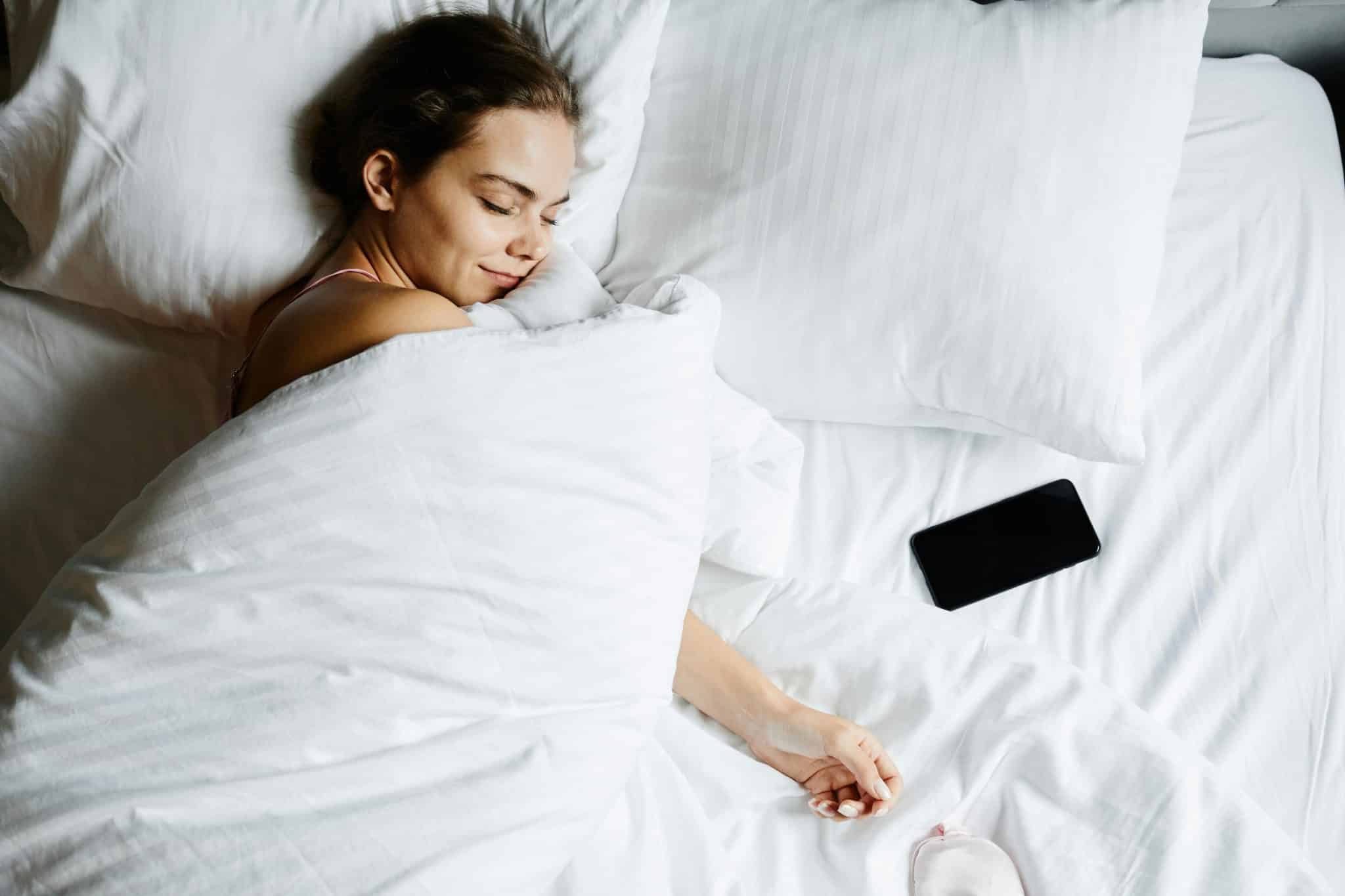 The Truth About 8 Hours Of Sleep (Is It Even Real?)