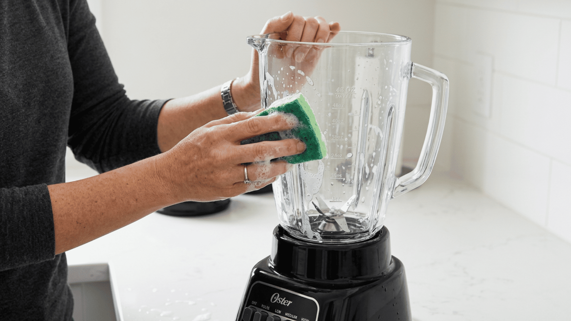 how-to-clean-a-blender-effective-ways (1)