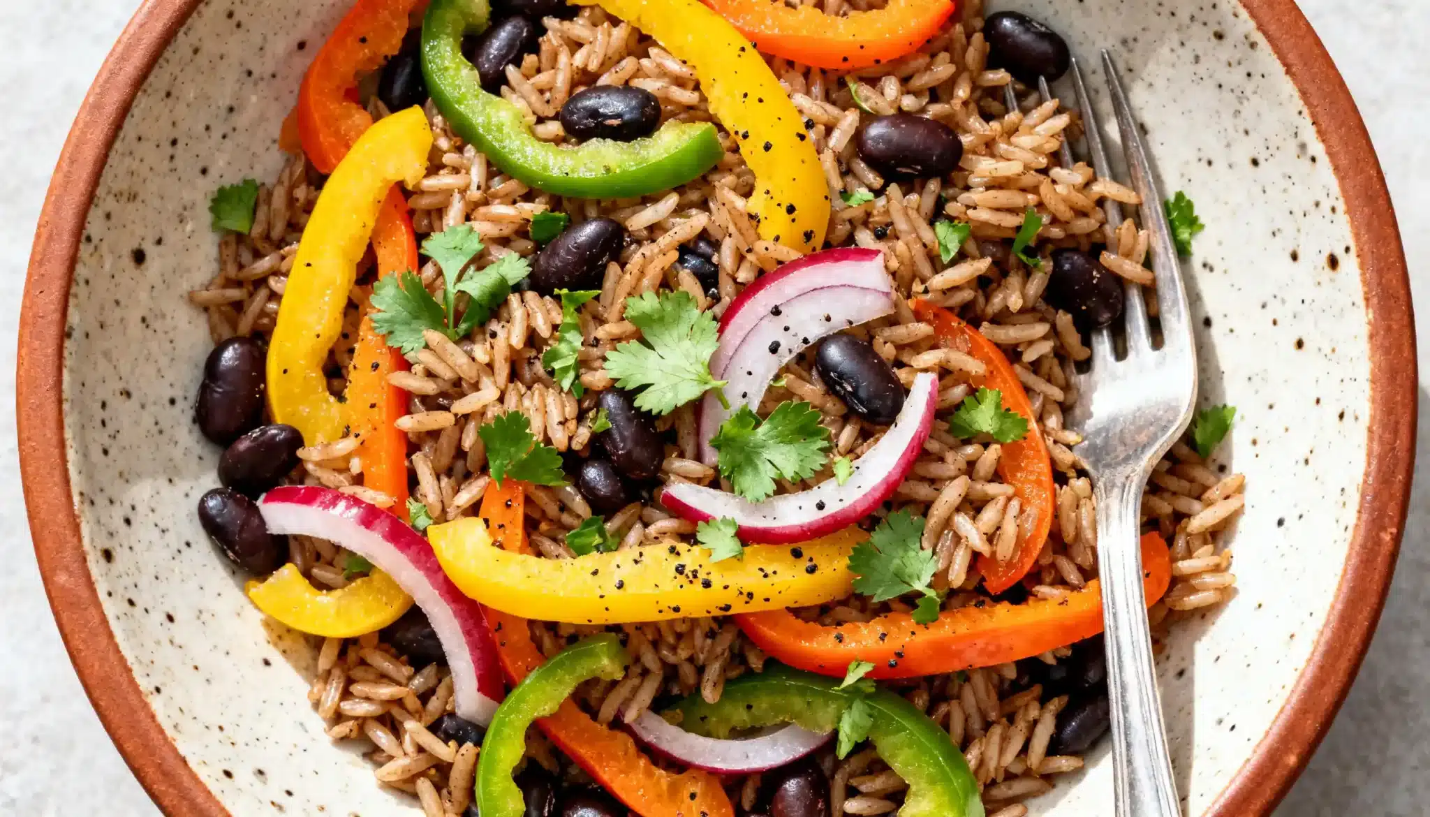 vegan-black-bean-fajita-bowls (1)